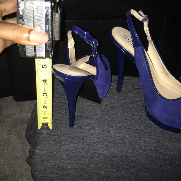 Beautiful Suede Guess Heels - Picture 5 of 6
